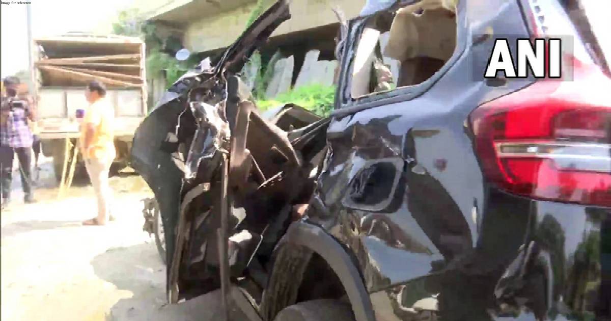 Assam: Car crashes into goods carrier leaving 7 dead, 6 injured